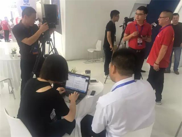 amjs°Ä½ðɳÃÅÏß·(Öйú)ÓÐÏÞ¹«Ë¾Ê×Ò³